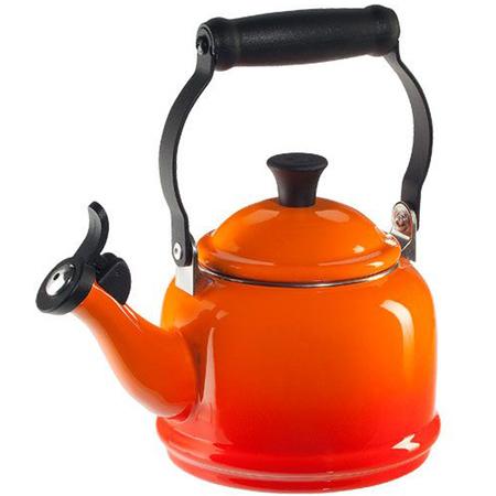 Le Creuset Demi Kettle Flame