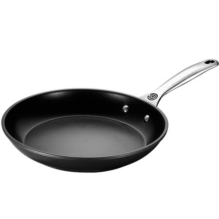 Le Creuset TNS PRO Non-Stick Skillet 10