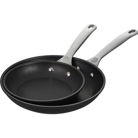 Le Creuset TNS PRO Non-Stick Skillet Set 8